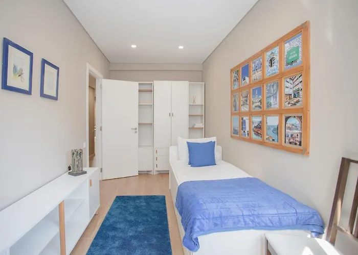 Liiiving In Porto - Terrace Downtown Apartment